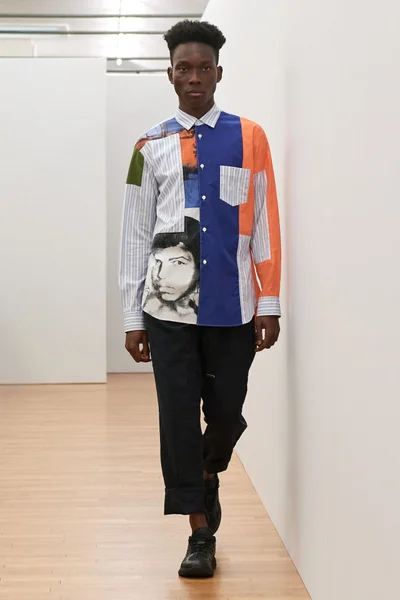 Look 4